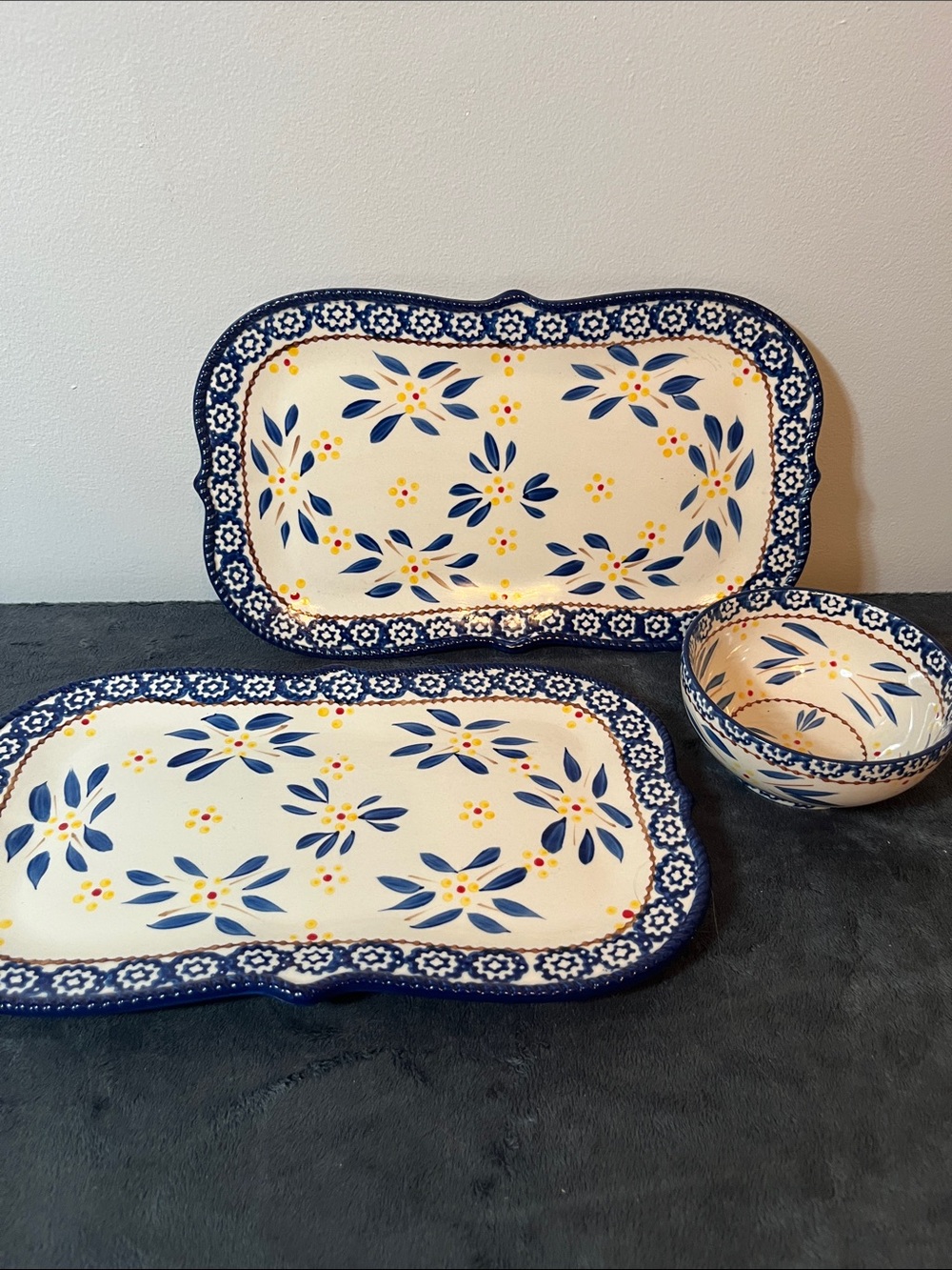 Temp-Tations Blue Floral Ceramic Serving Trays & Bowl OLD WORLD kitchen dinner